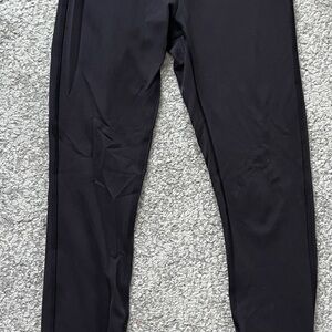 Black high waisted lululemon leggings